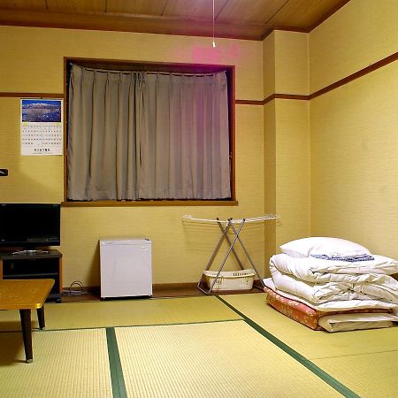 Business Hotel Sakigake Honkan Химедзи Экстерьер фото