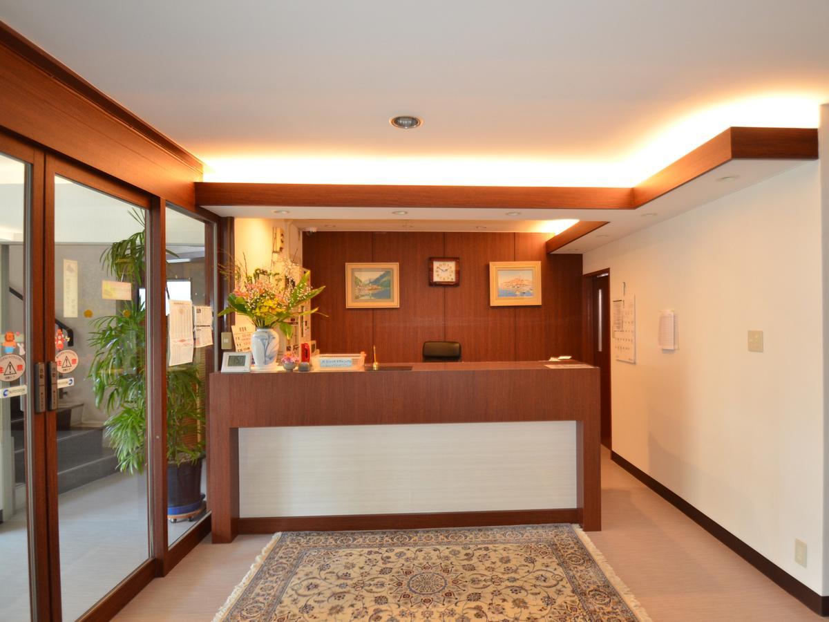 Business Hotel Sakigake Honkan Химедзи Экстерьер фото
