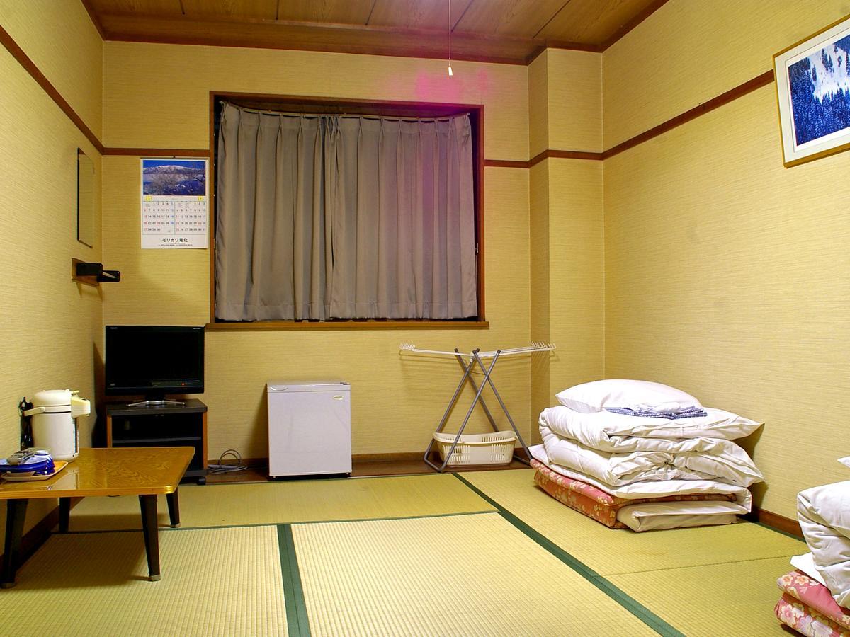 Business Hotel Sakigake Honkan Химедзи Экстерьер фото